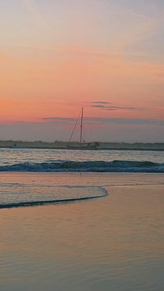 Post 8 by Baby Blue Eyes 🐳🌊🐬🌞 on TikTok (video)