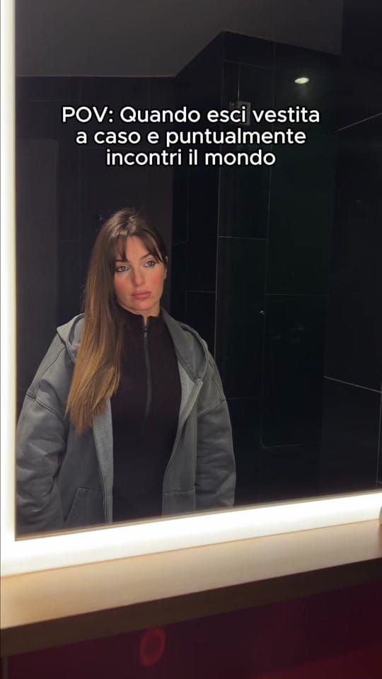 Post 7 by Georgia Mos on TikTok (video)