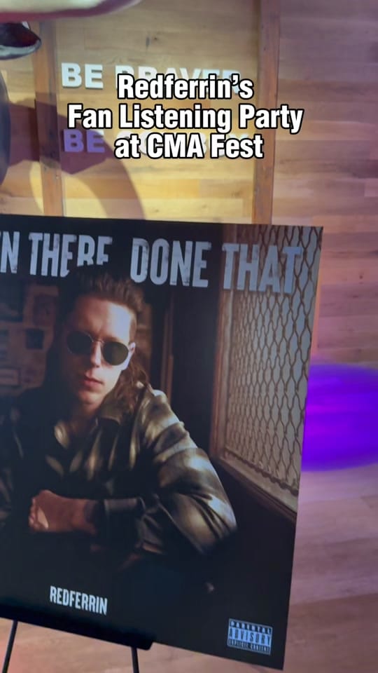 Post 7 by Warner Records Nashville on TikTok (video)