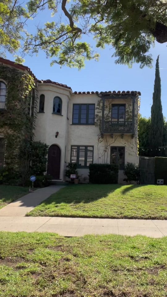 Post 10 by Lerusko | Los Angeles e Filmes on TikTok (video)