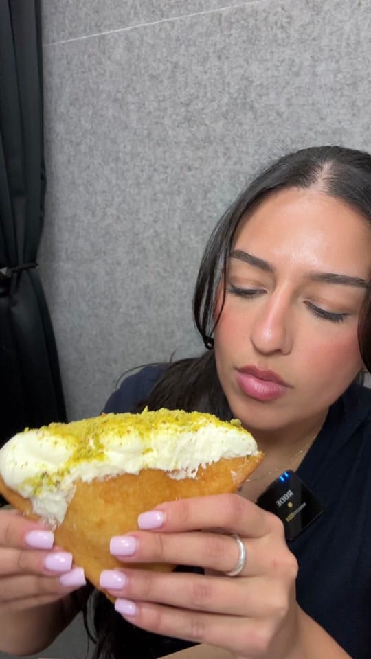 Post 8 by mtl.eatsss on TikTok (video)