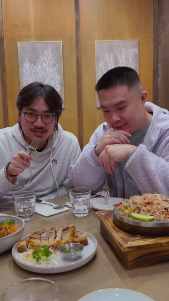 Post 8 by The Food Bruvs on TikTok (video)