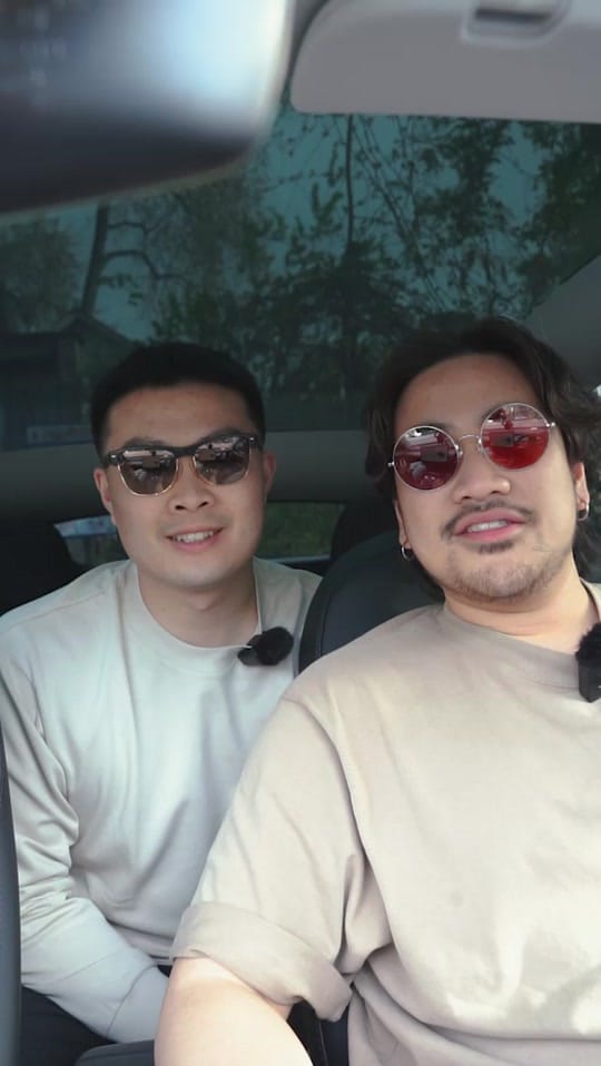 Post 1 by The Food Bruvs on TikTok (video)