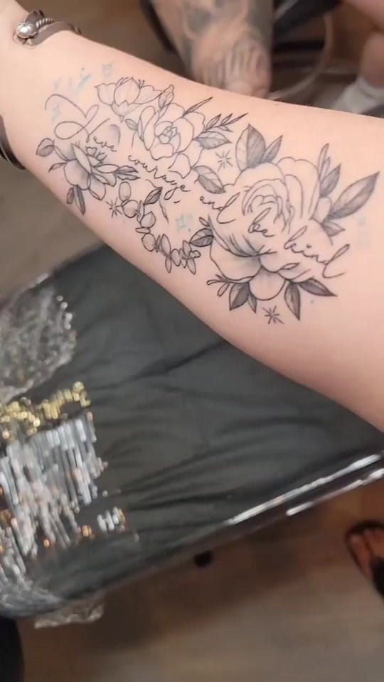 Post 10 by ❤️ on TikTok (video)