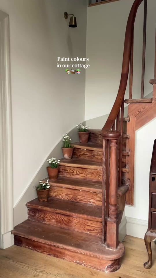Post 1 by Hollie Berries 🪿 on TikTok (video)