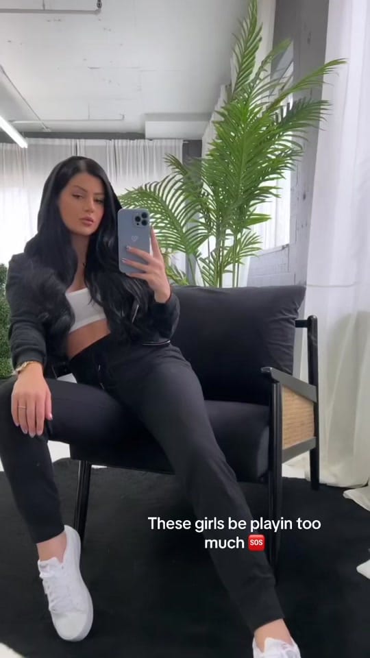 Post 3 by Queentarah on TikTok (video)