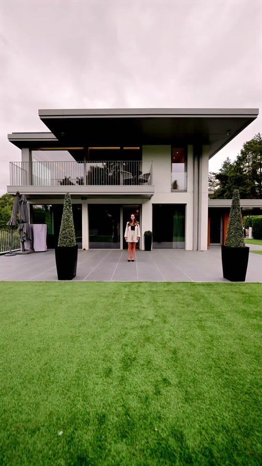 Post 10 by Scotlands Best Estate Agent on TikTok (video)