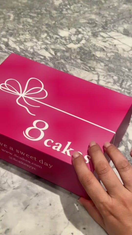 Post 7 by @8cakesyyc on TikTok (video)