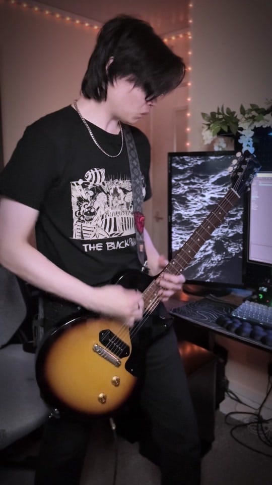 Post 7 by Tom Sheppard | Alt Guitarist on TikTok (video)