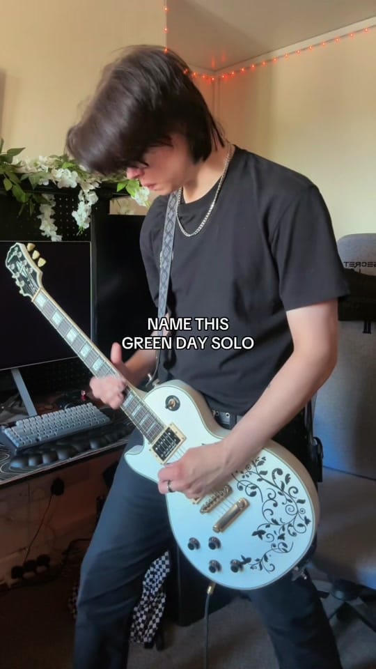 Post 2 by Tom Sheppard | Alt Guitarist on TikTok (video)