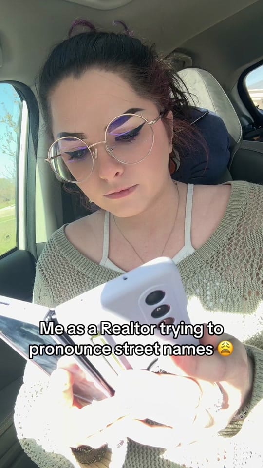 Post 4 by Corin Davis on TikTok (video)