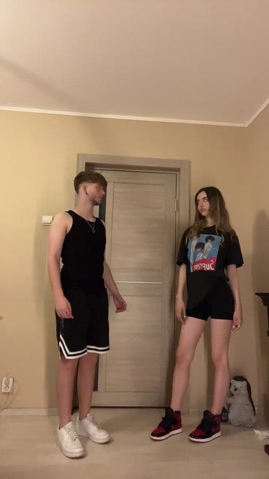 Post 9 by Maria Dinu on TikTok (video)