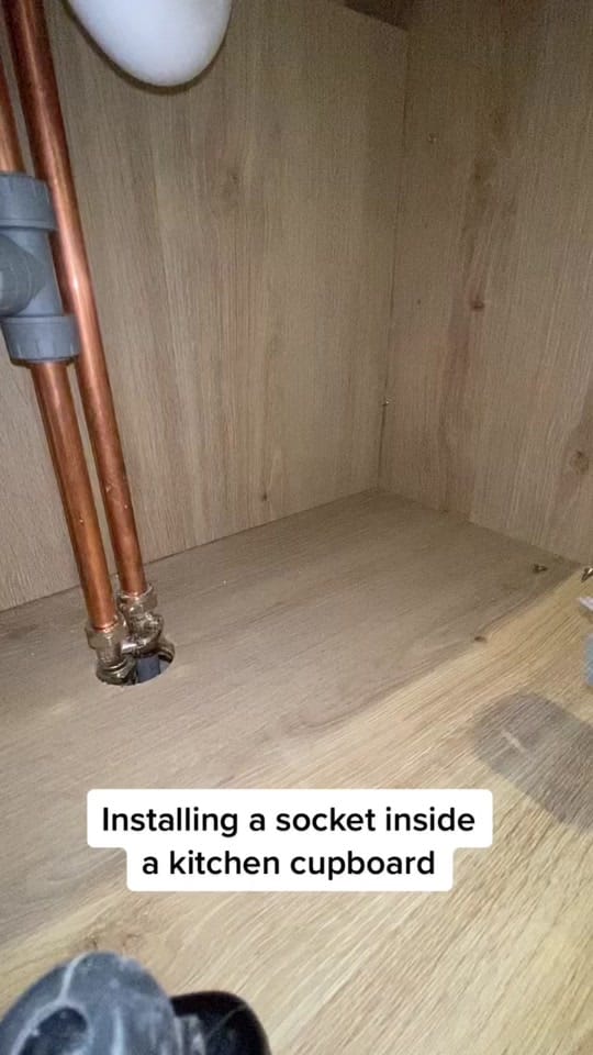 Post 9 by ml_electrical_rewiring on TikTok (video)
