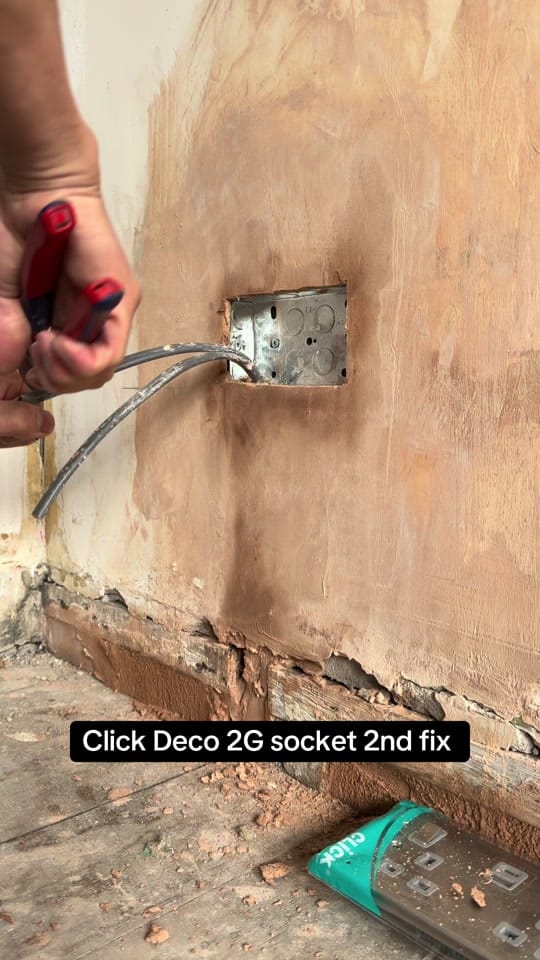 Post 6 by ml_electrical_rewiring on TikTok (video)