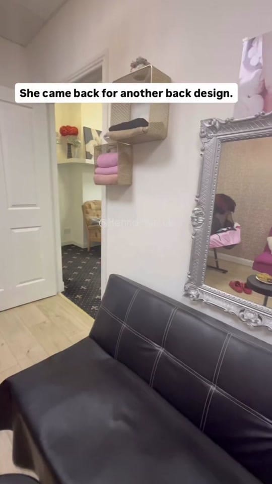 Post 2 by Henna Hub Uk on TikTok (video)