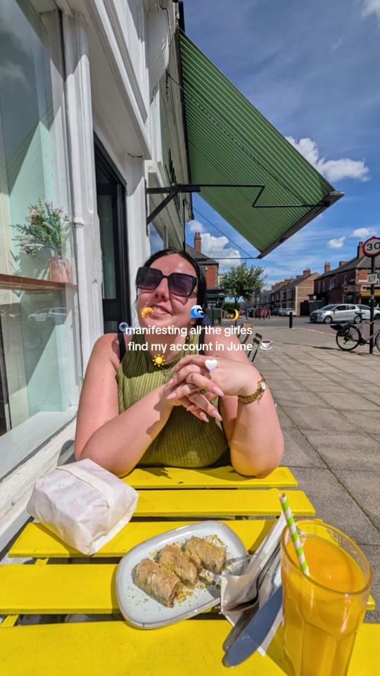 Post 1 by Victoria 💭🌼 on TikTok (video)