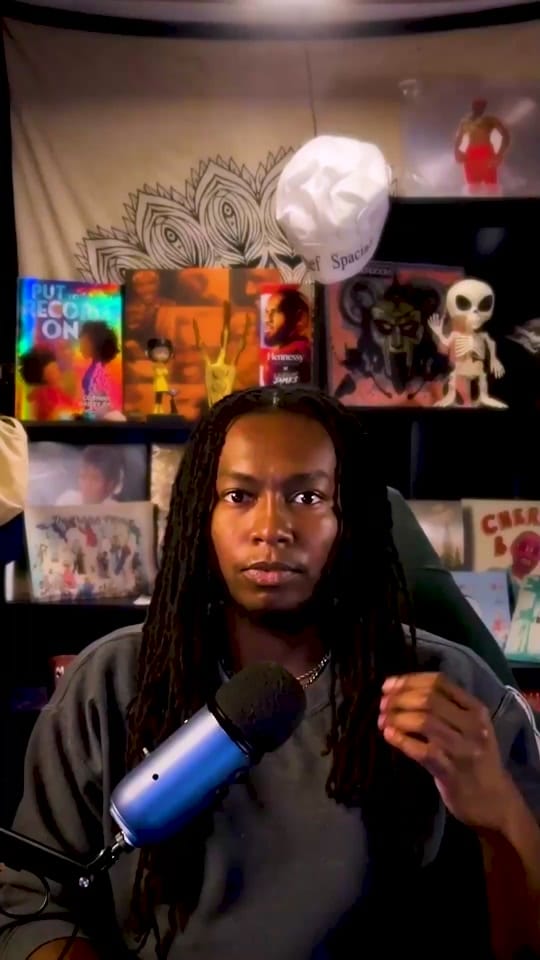 Post 4 by Ausar Stephens | Spacial 🪐🌃 on TikTok (video)