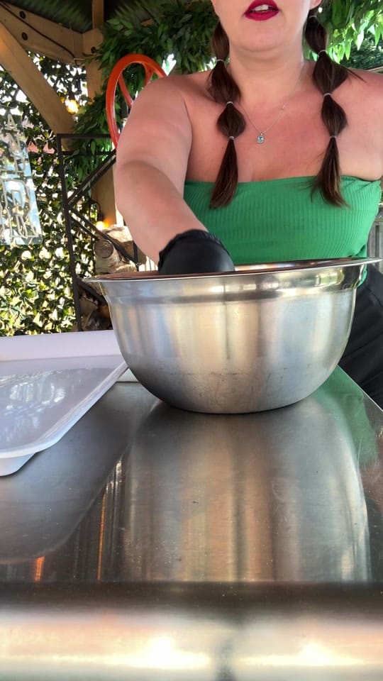 Post 3 by Kara 🔥 Backyard BBQ Mom on TikTok (video)