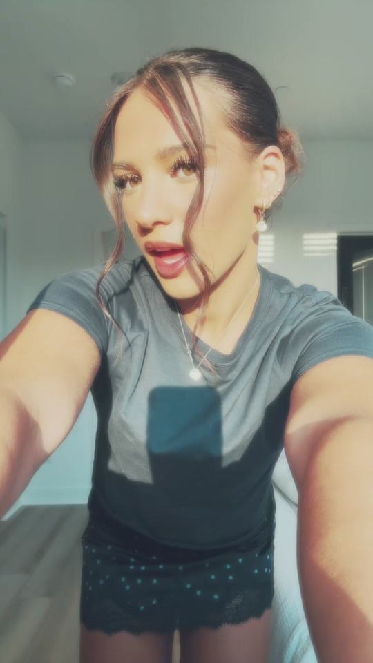 Post 6 by poppy lucia <3 on TikTok (video)