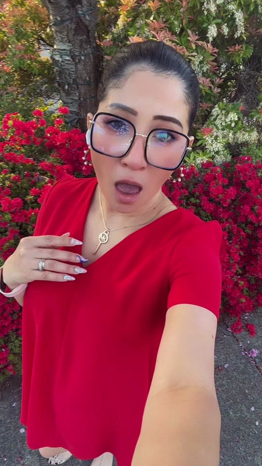 Post 2 by Carmen Kjerside on TikTok (video)