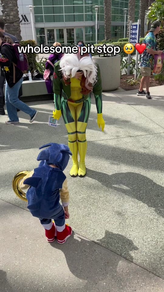 Post 2 by daydreamernessa on TikTok (video)