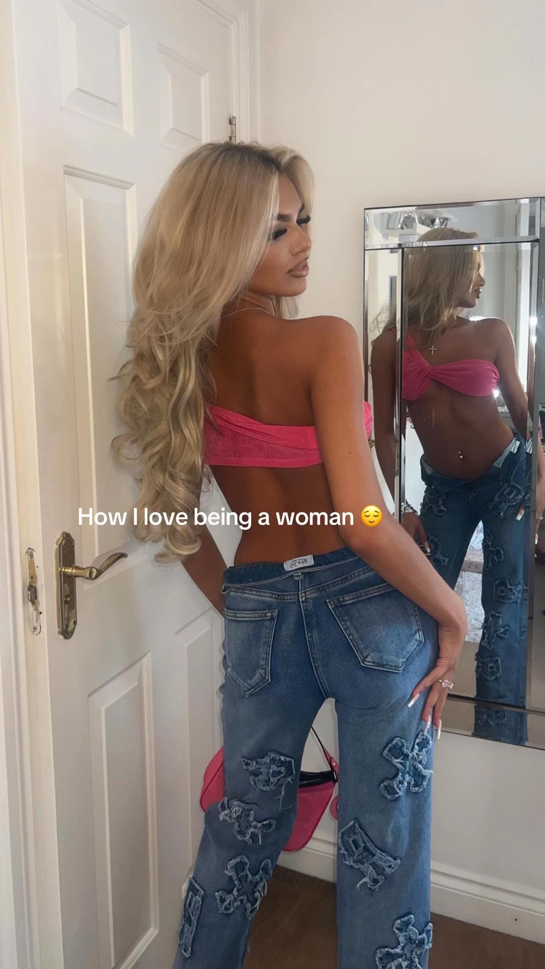Post 2 by Isabella ✰ on TikTok (video)