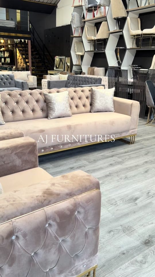 Post 6 by AJ FURNITURES on TikTok (video)