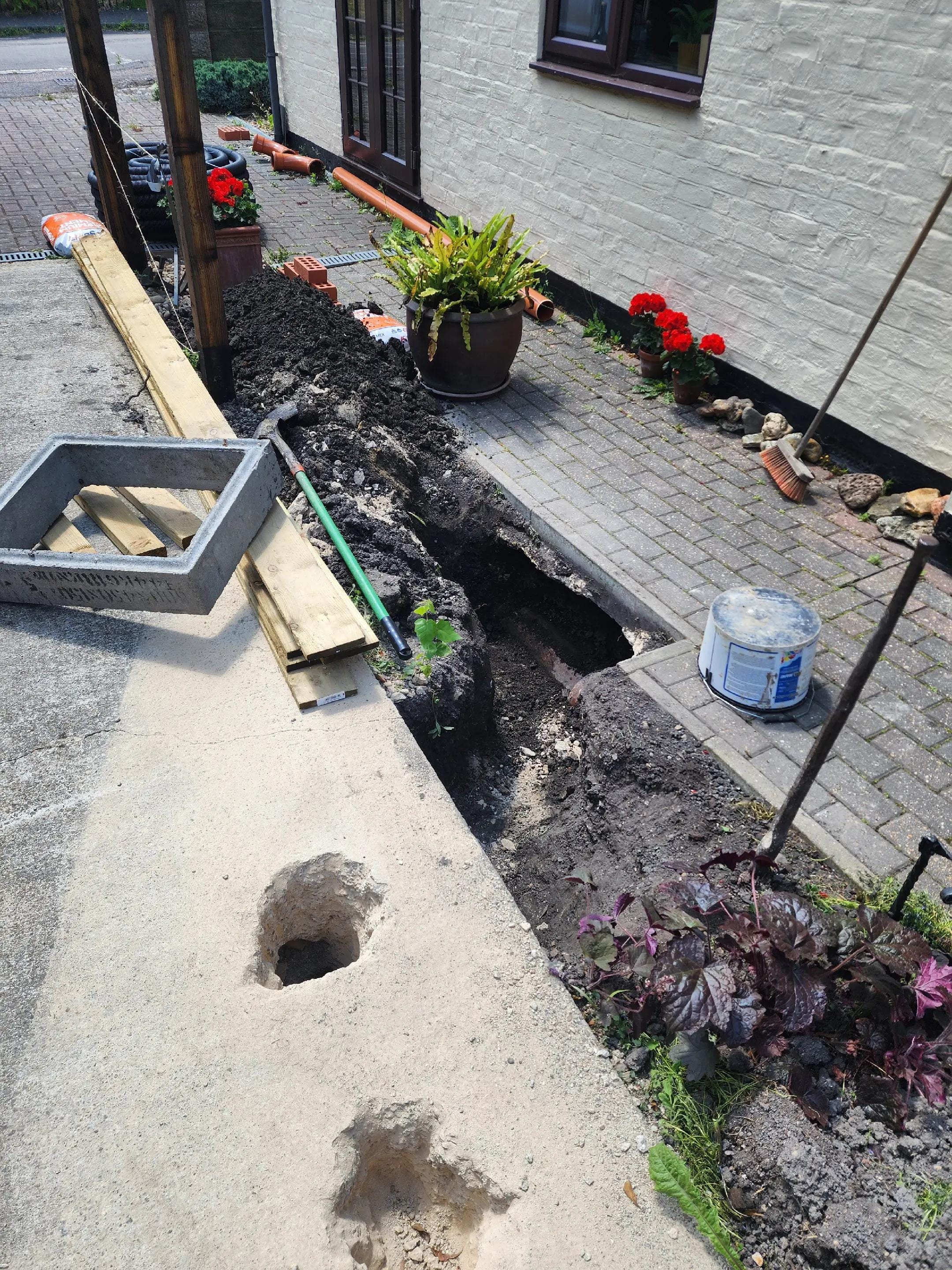 Post 1 by SALSAL Construction on TikTok (video)