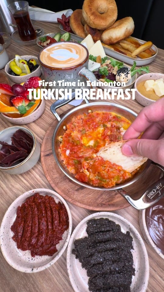 Post 2 by YEG Halal Foodie | Edmonton on TikTok (video)