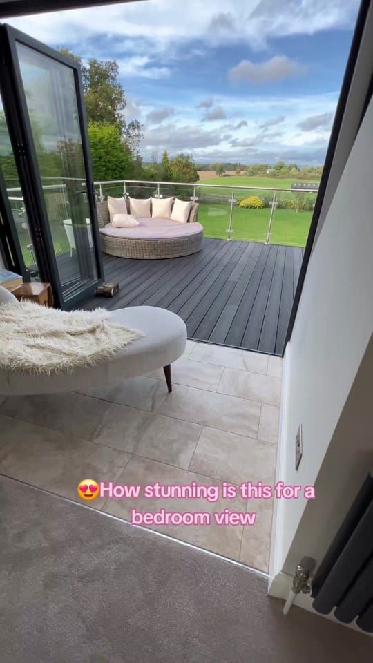 Post 4 by Natalie Freeman The Avenue on TikTok (video)