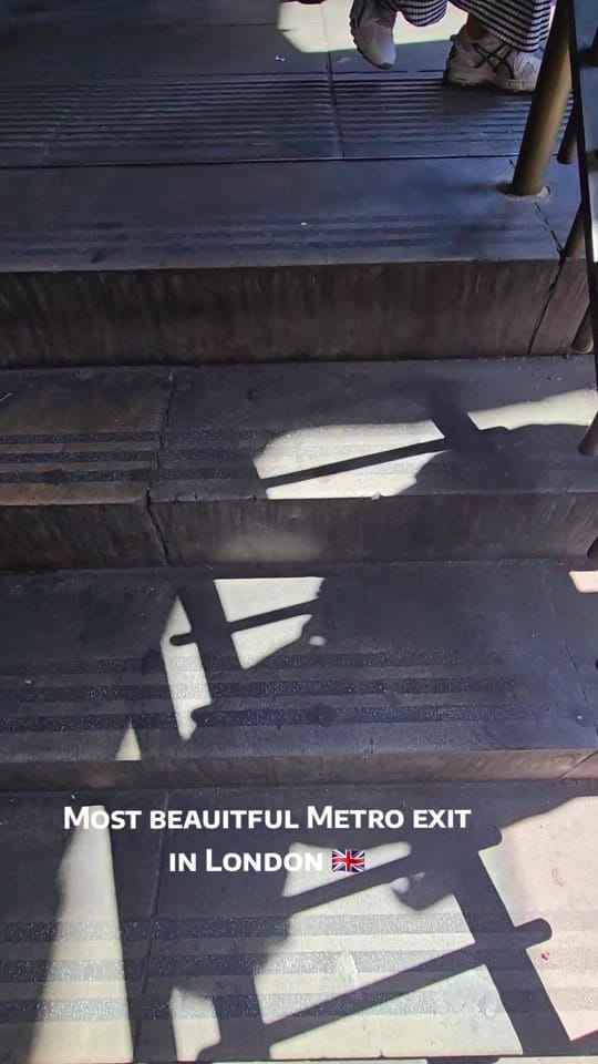 Post 8 by Louisa on TikTok (video)