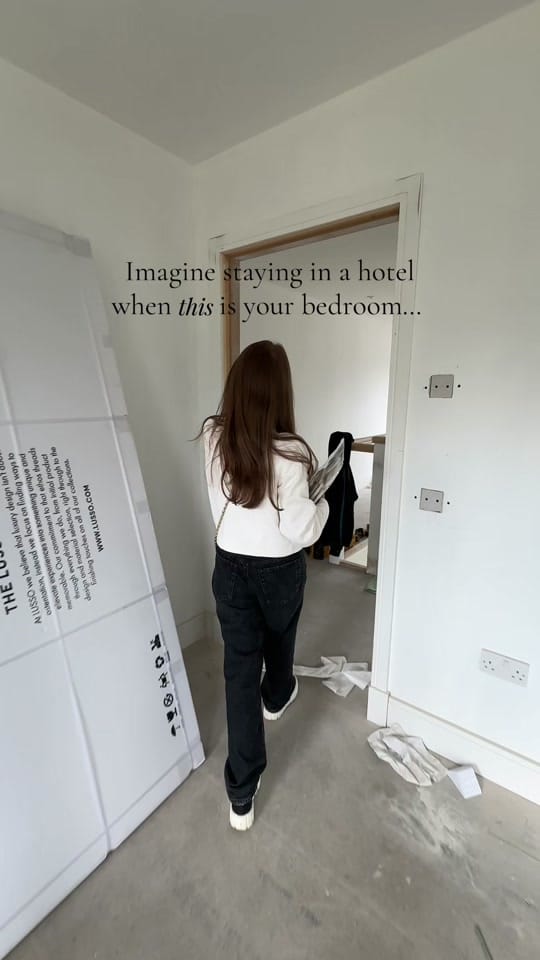 Post 3 by Lauren Marie Luxury Interiors on TikTok (video)