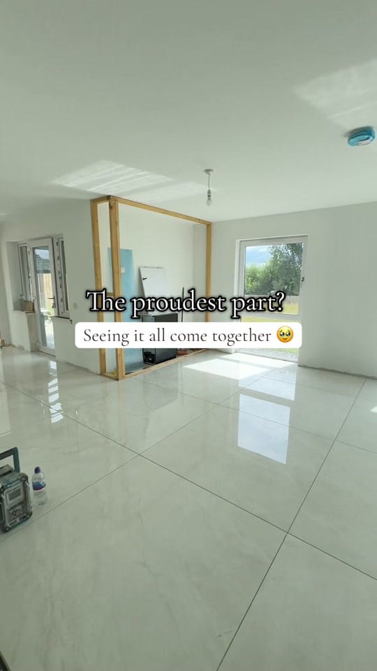 Post 1 by Lauren Marie Luxury Interiors on TikTok (video)