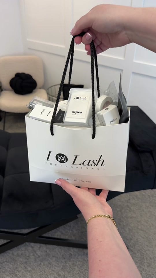 Post 7 by thelashgirl_uk on TikTok (video)