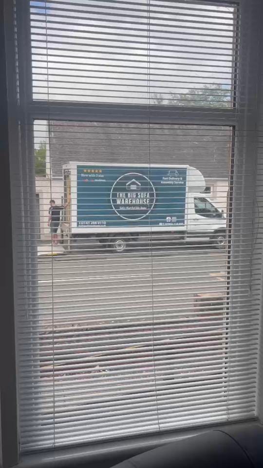 Post 4 by Thebigsofawarehouse on TikTok (video)