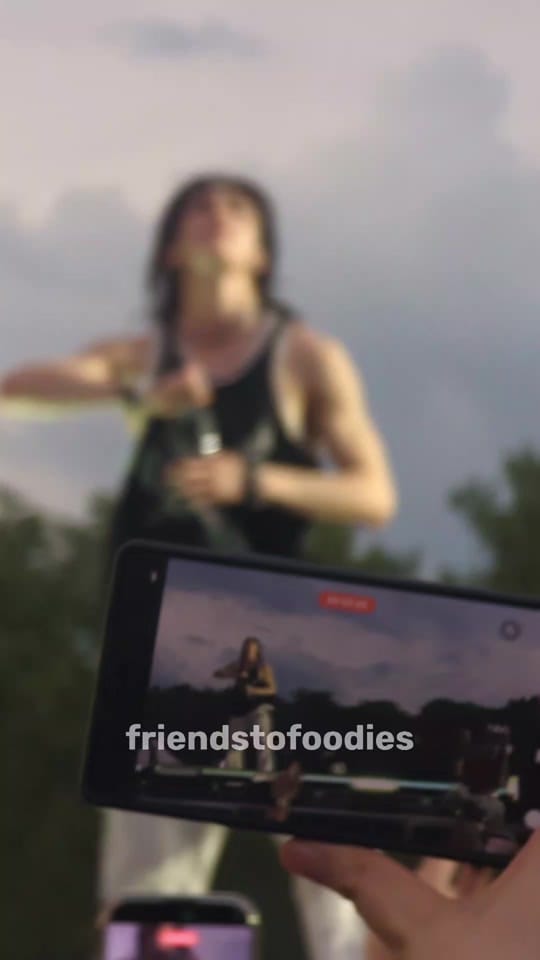 Post 3 by friendstofoodies on TikTok (video)