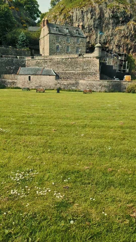 Post 1 by Robert V. on TikTok (video)