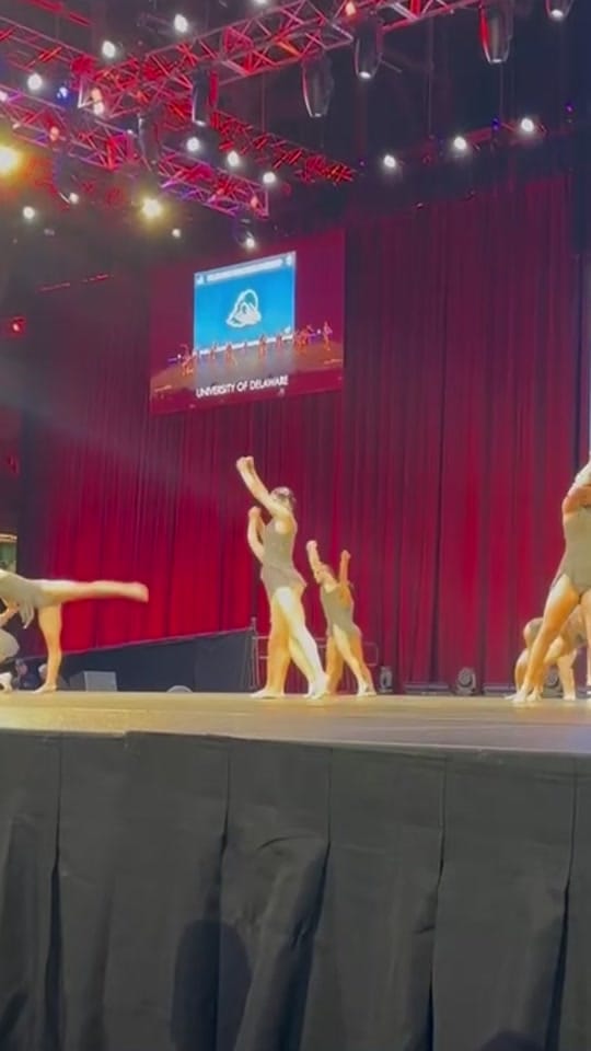 Post 5 by julia mae on TikTok (video)