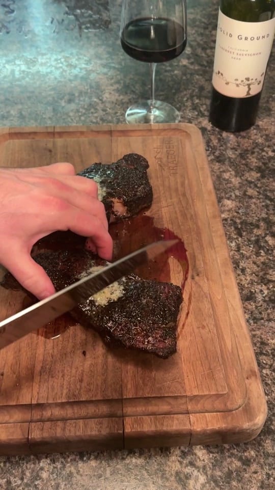 Post 7 by Bite Me BBQ on TikTok (video)