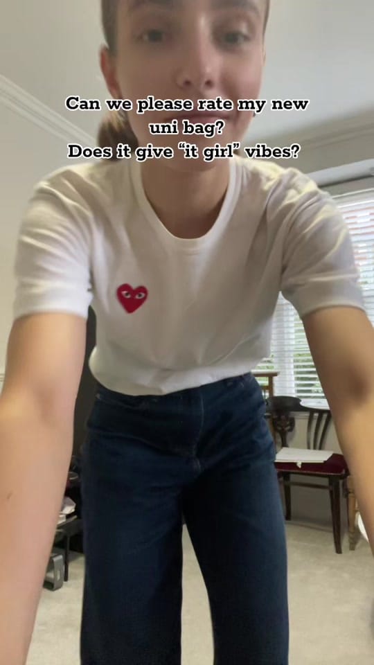 Post 10 by Liza from London on TikTok (video)