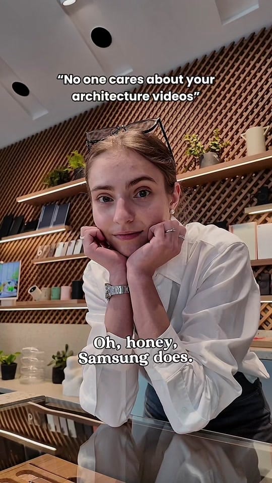 Post 7 by Liza from London on TikTok (video)