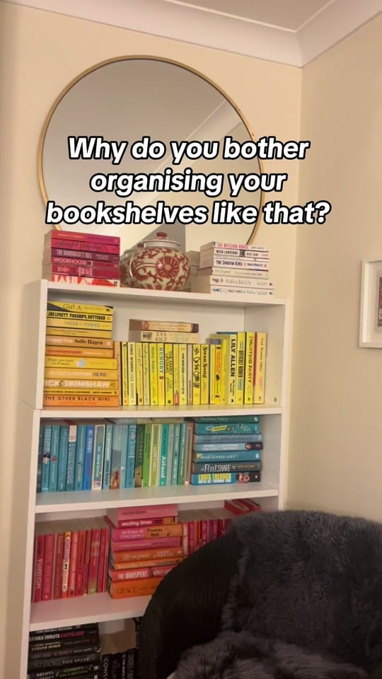 Post 8 by The London Bookworm on TikTok (video)