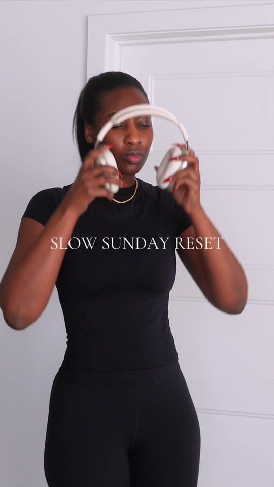 Post 6 by Enny on TikTok (video)