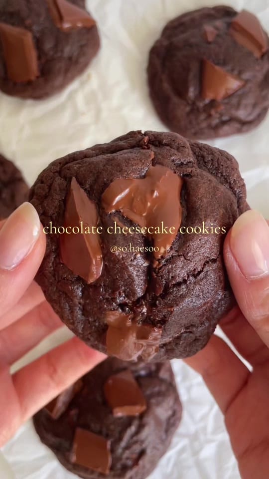 Post 1 by haesoo 혜수 on TikTok (video)