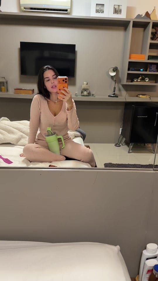Post 3 by Rayssa Torres on TikTok (video)