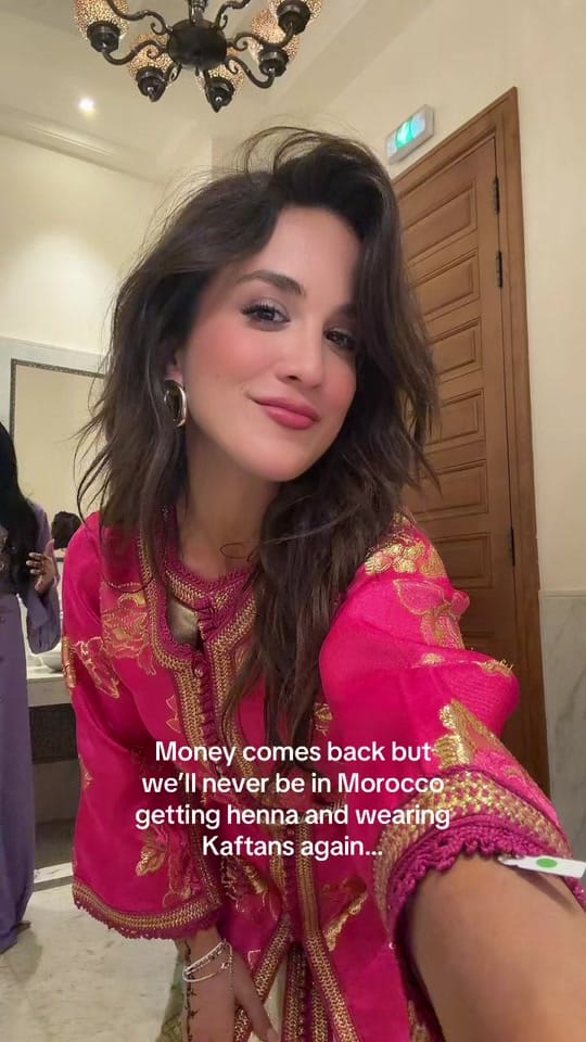 Post 1 by Karina on TikTok (video)