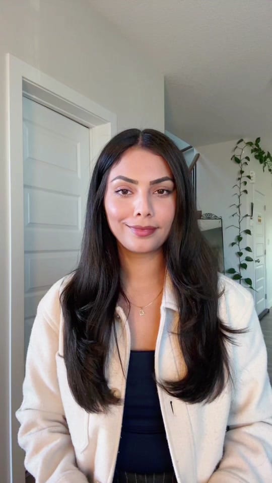 Post 2 by simranbumrah_ on TikTok (video)