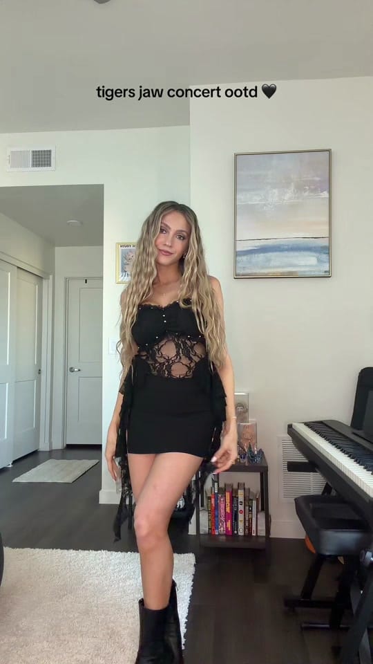Post 6 by Nicole 🦋 on TikTok (video)