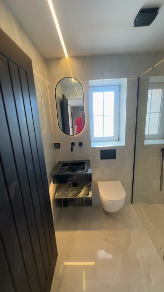 Post 3 by K&K Bathroom Solutions on TikTok (video)