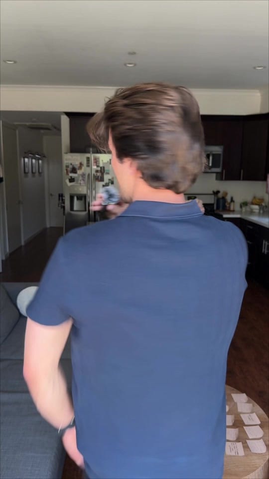 Post 4 by Leonardo Cecchi on TikTok (video)